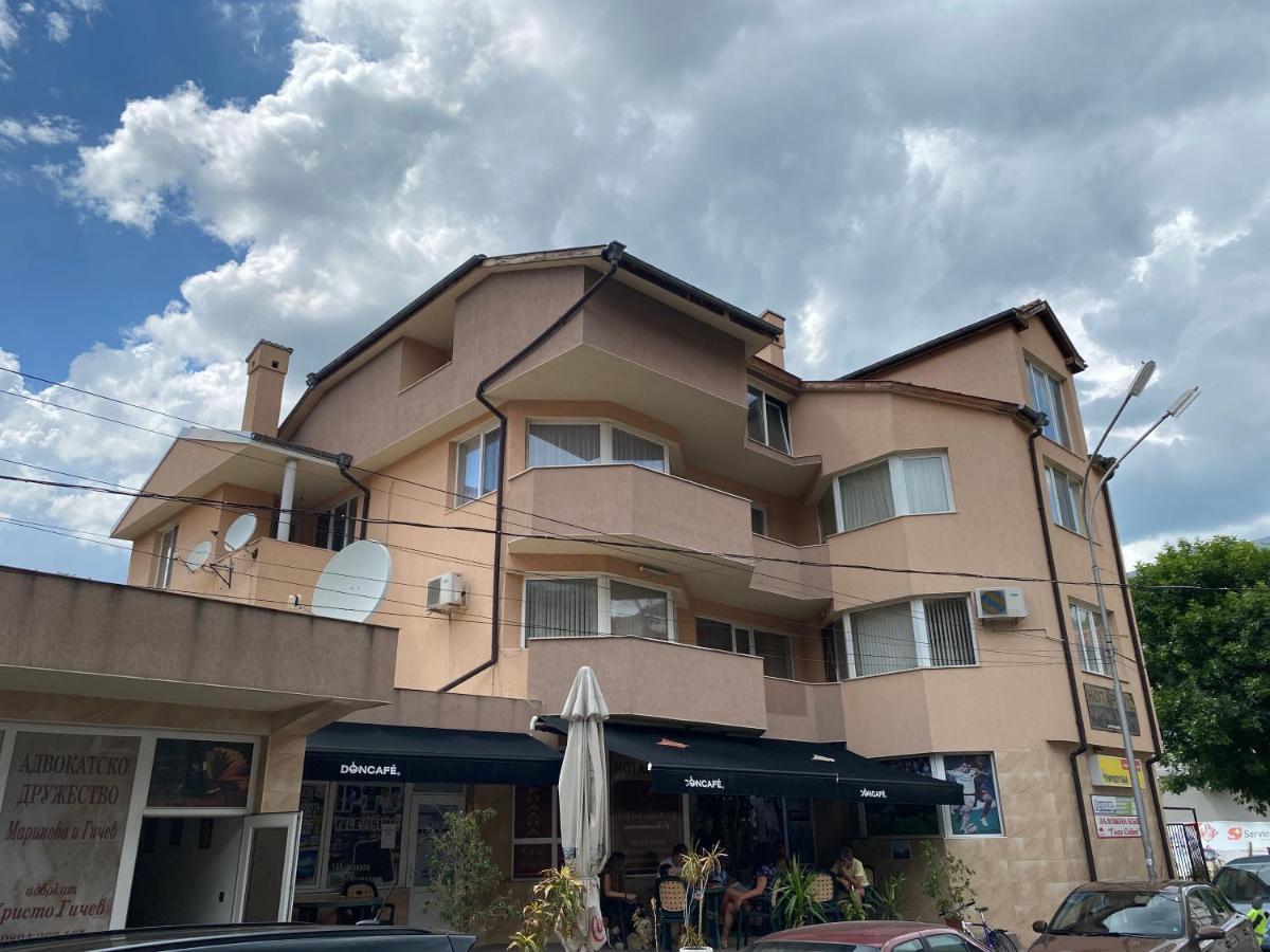 Стаи За Гости Маринови Provadiya Exteriér fotografie