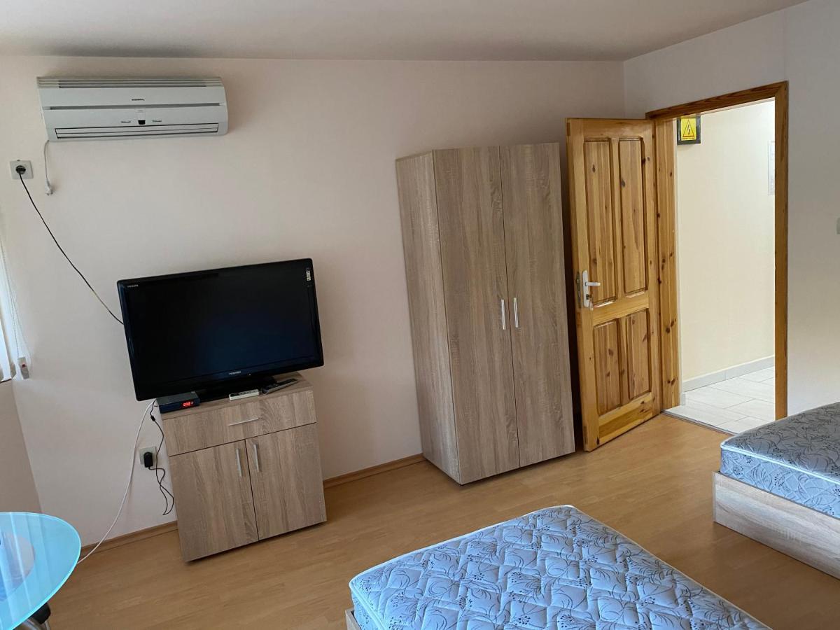 Стаи За Гости Маринови Provadiya Exteriér fotografie