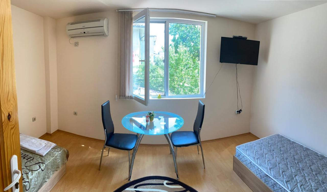 Стаи За Гости Маринови Provadiya Exteriér fotografie